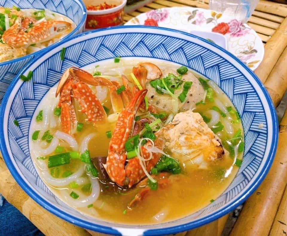 Bánh Canh Ghẹ Nguyên Con